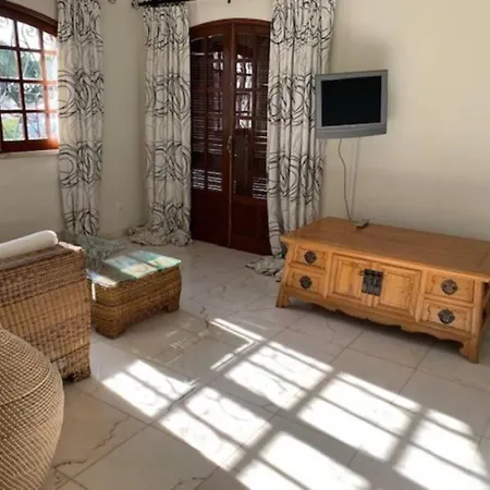 4 Bedroom Detached Private With Swimming Pool And Mature Garden * Vilamoura